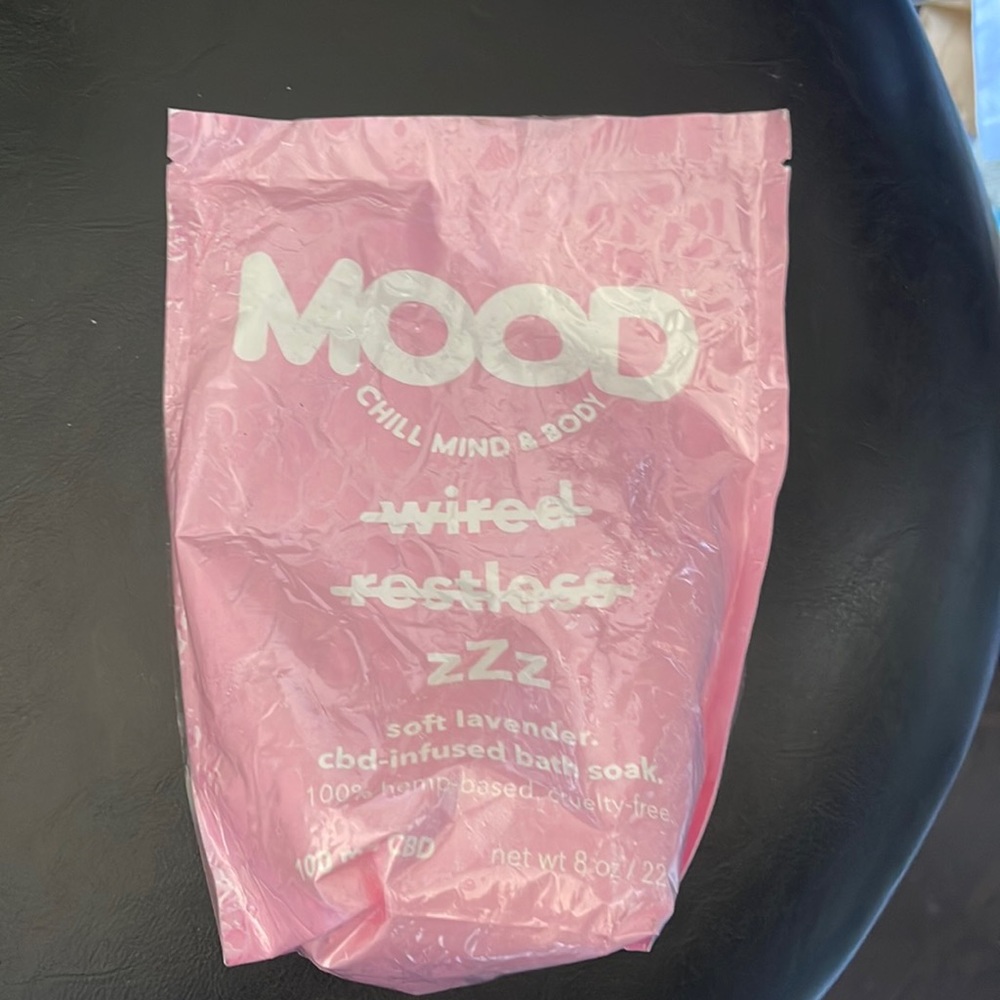 Mood Soft Lavender Infused Bath Soak - Picture 1 of 1
